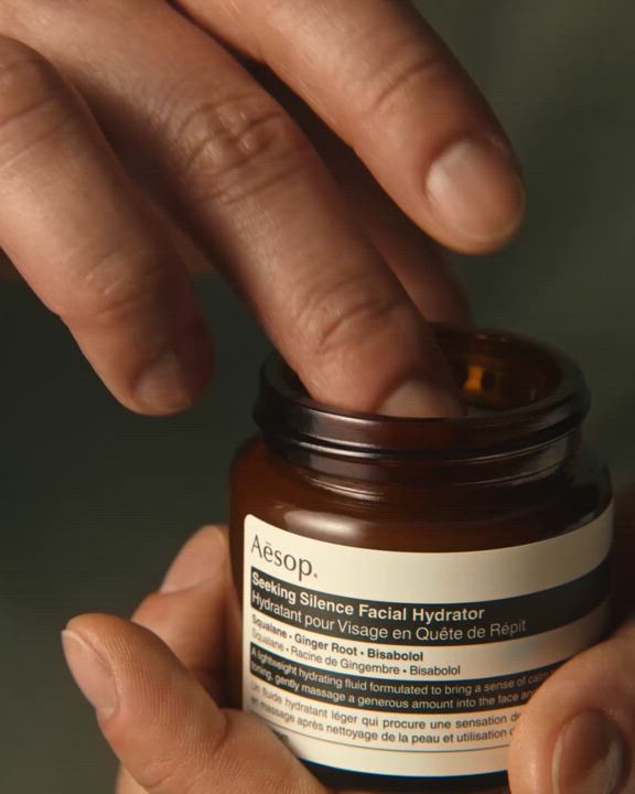 How to use Seeking Silence Facial Hydrator