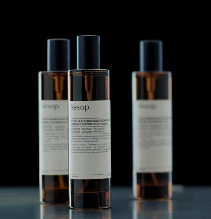 How to use Olous Aromatique Room Spray